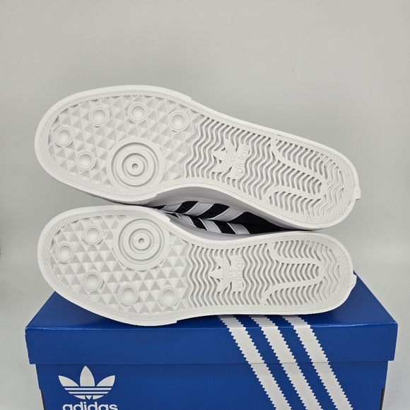 adidas Nizza Platform Mid — Core Black / Cloud White Women's Shoes Size 8 New - Picture 7 of 8